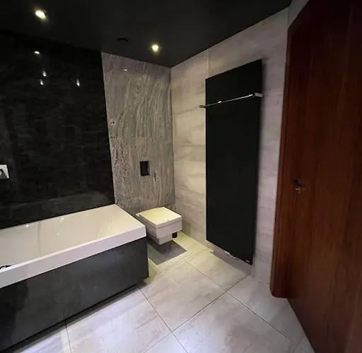 Krawiecka 3 - New York Style - City Center - Parking Place * Vratislav